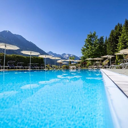 Wellness-Aparthotel Montana Клайнарл Екстериор снимка